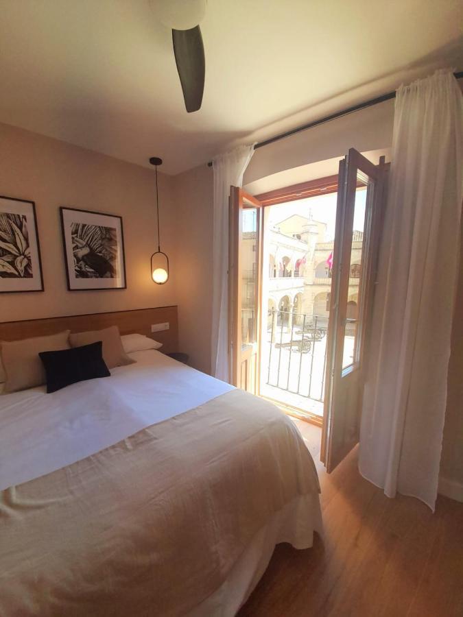 Vut. El Balcon De La Plaza - B. Apartment *